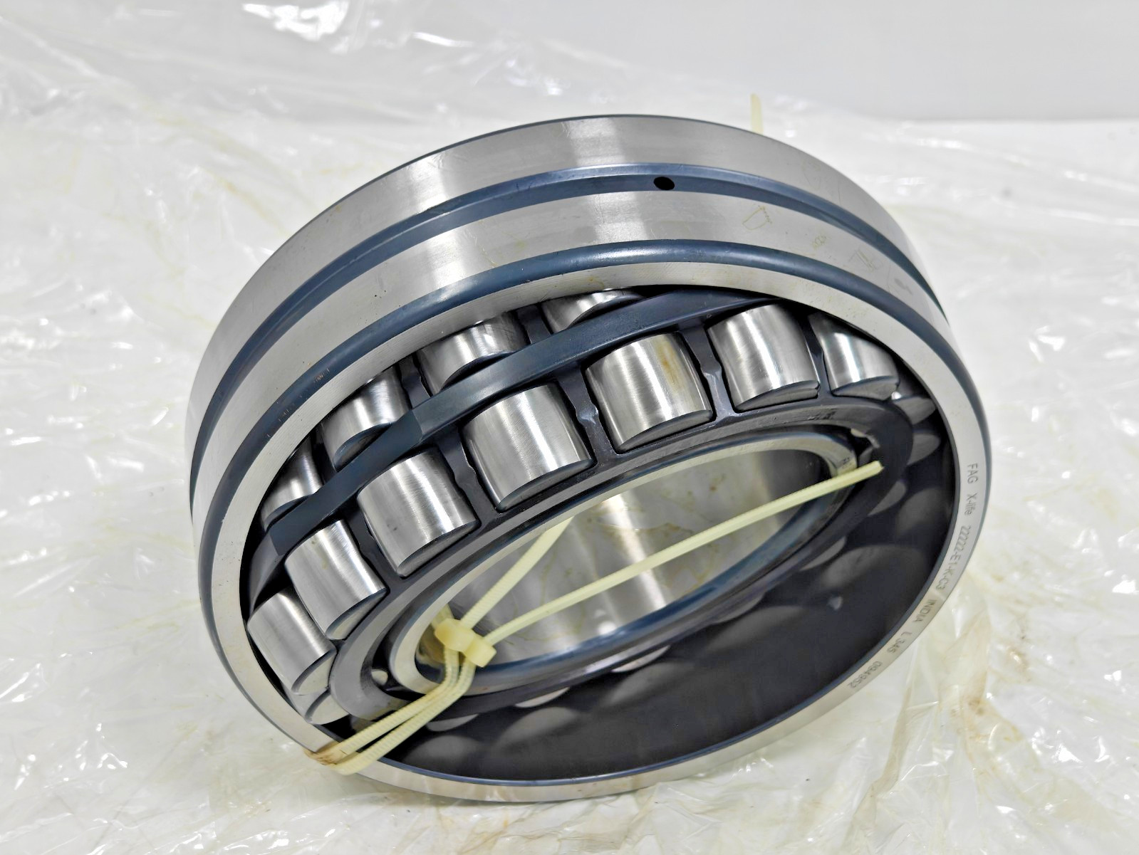 22222-E1-K-C3 FAG X-Life Spherical Roller Bearing FAG 22222 E1 K C3 Tapered Bore
