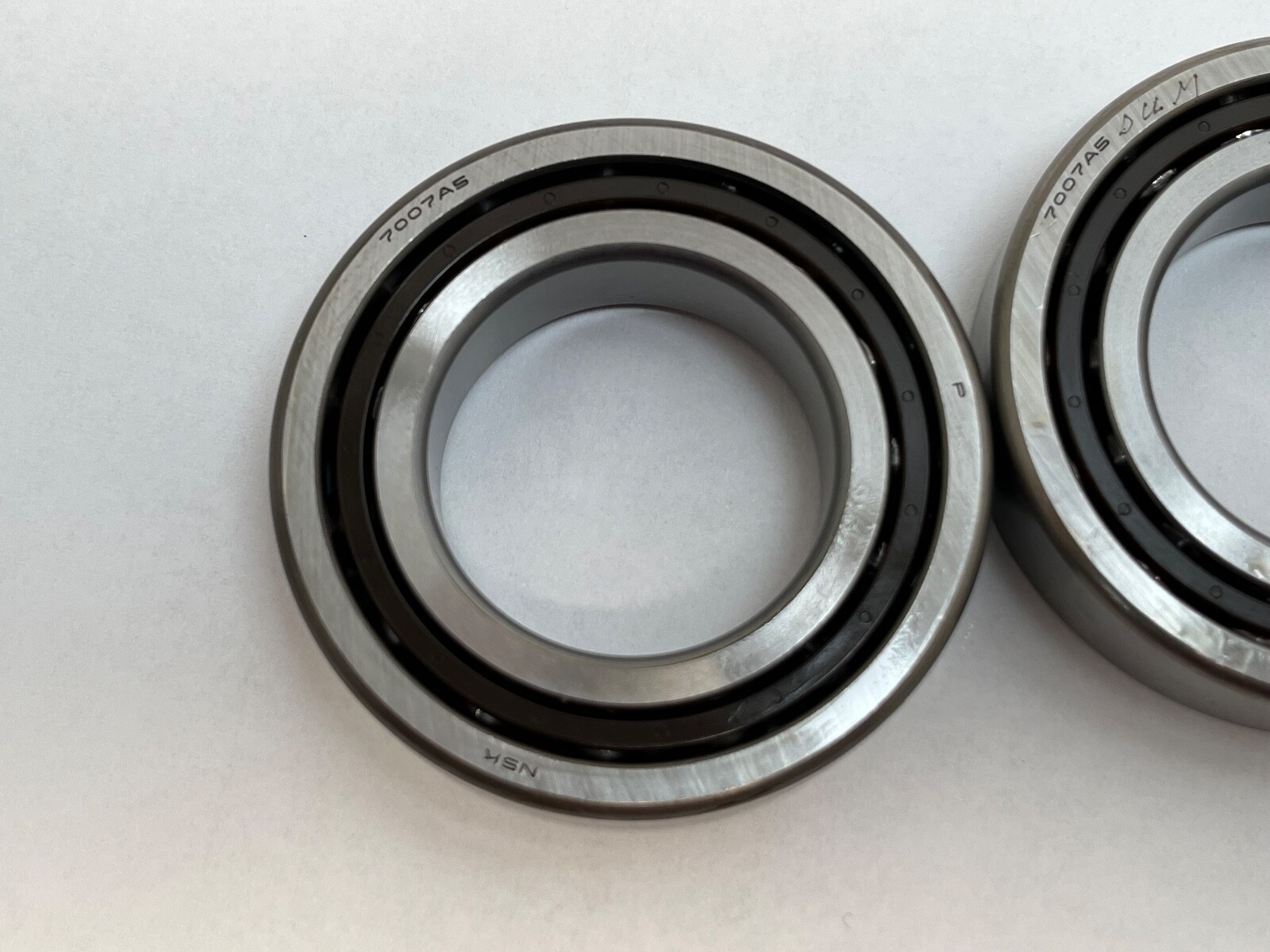 NSK 7007A5TYDUM Bearing 35x62x14 mm 7007E 7007-A5-TY-DUM Japan 2 Pcs