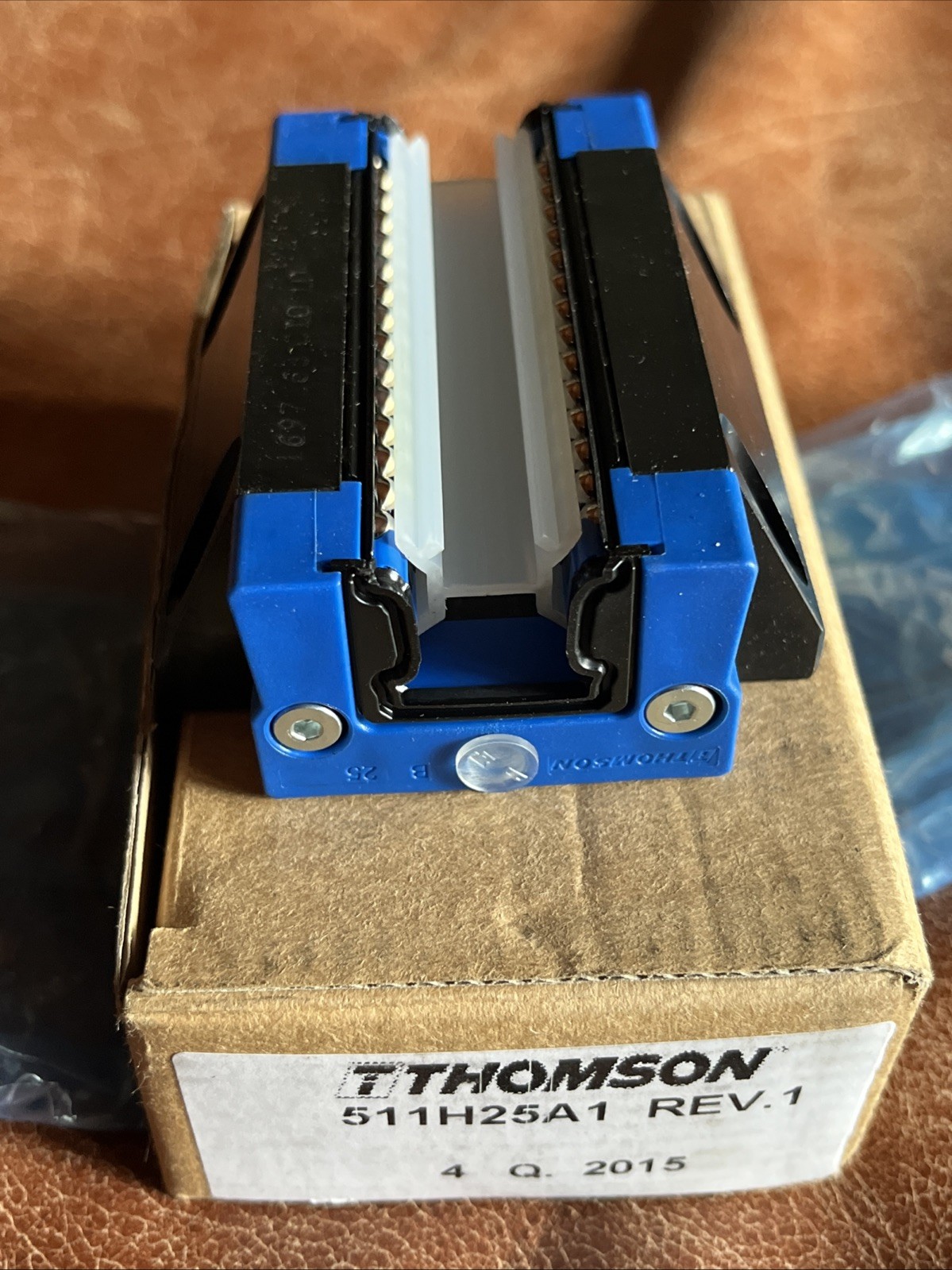 THOMSON 511H15A1 511H25A 1 Ball Carriage BRAND NEW IN ORIGINAL PACKAGING