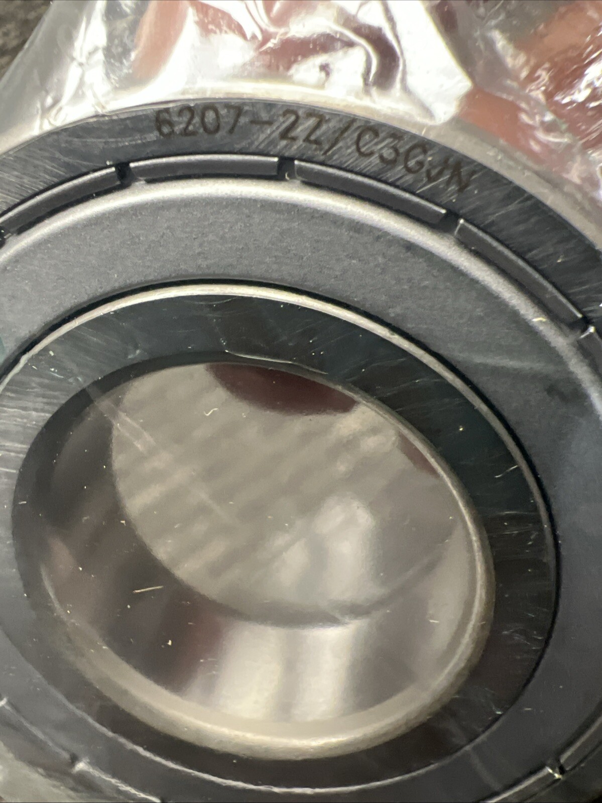 NOS SKF 6207-2Z/C3GJN Ball Bearing