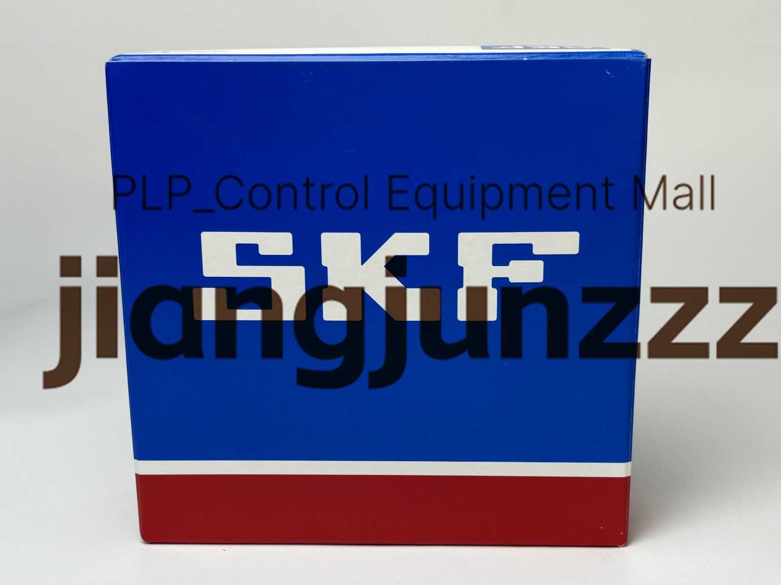 New In Box SKF 21313 E Spherical Roller Bearing 65x140x33mm