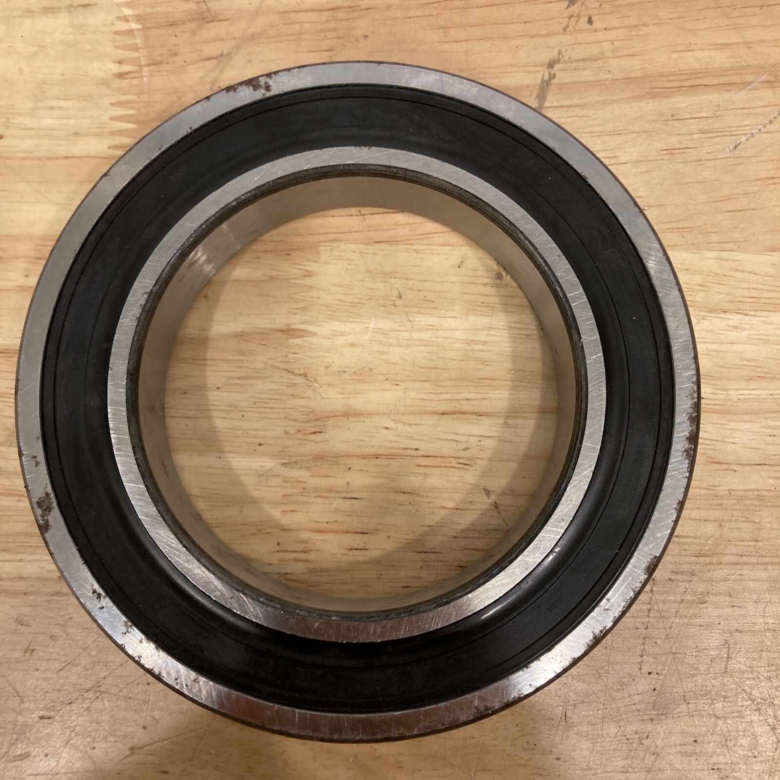 6016-2RS1 SKF Single Row Ball Bearing (box Says 116-DD, Bearing Says 6016-2RS1)
