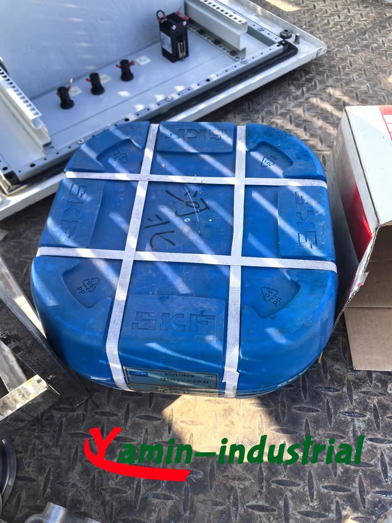 SKF 22338 CC/C3W33 Spherical Roller Bearing Free Fast shipping FedEx and TAX