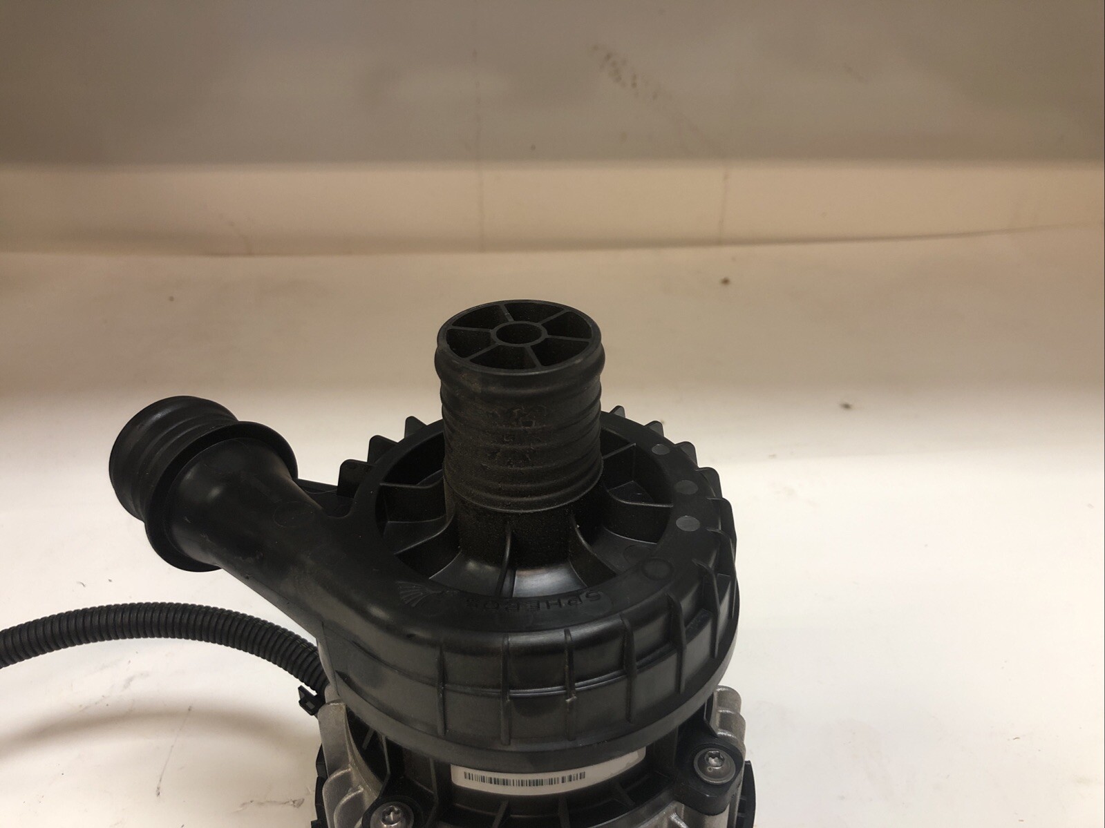1 New VALEO Water Pump SPUMP 260 CAN 05, 11138177A, 24V/260W |U.S.A. Seller| *