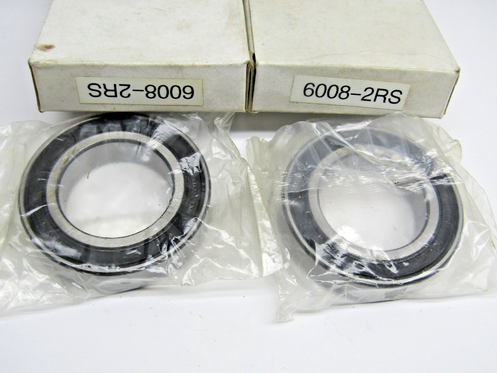 URB (Lot of 2) 6008-2RS 40mm x 68mm x 15mm Sealed Bearing