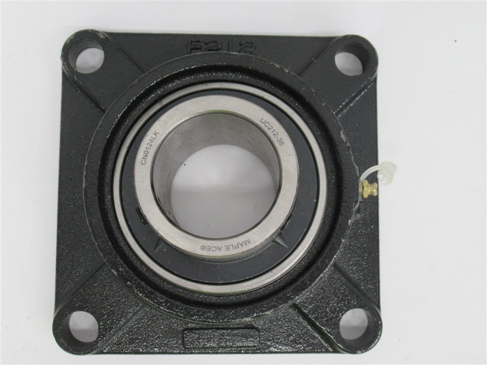 F212, 2.25″ Bore Flanged Bearing Housing, 6-3/4″ x 6-3/4″