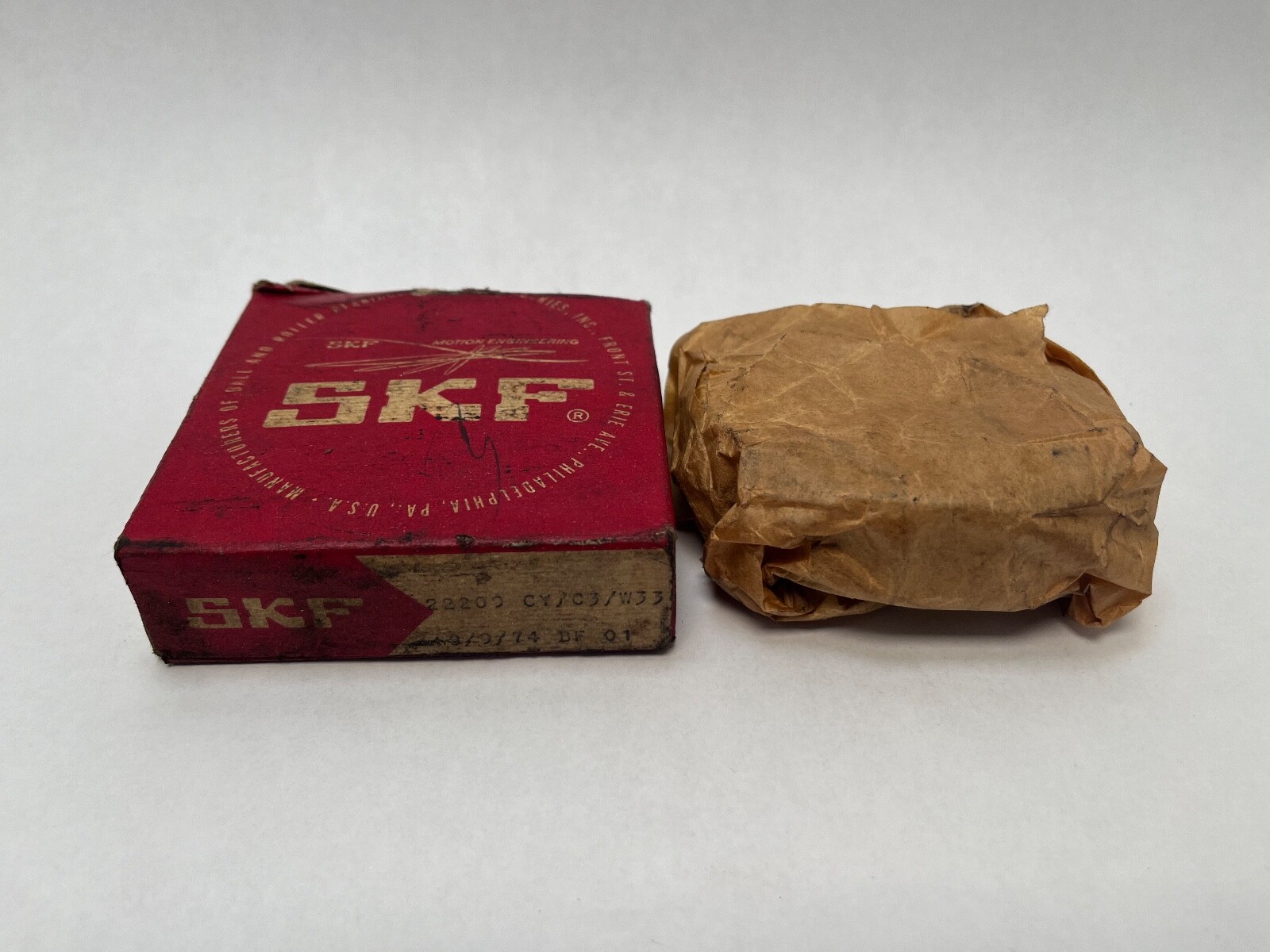 SKF 22209-CY/C3/W33 Spherical Roller Bearing 22209 CY/CJ C3 W33 45x85x23 mm