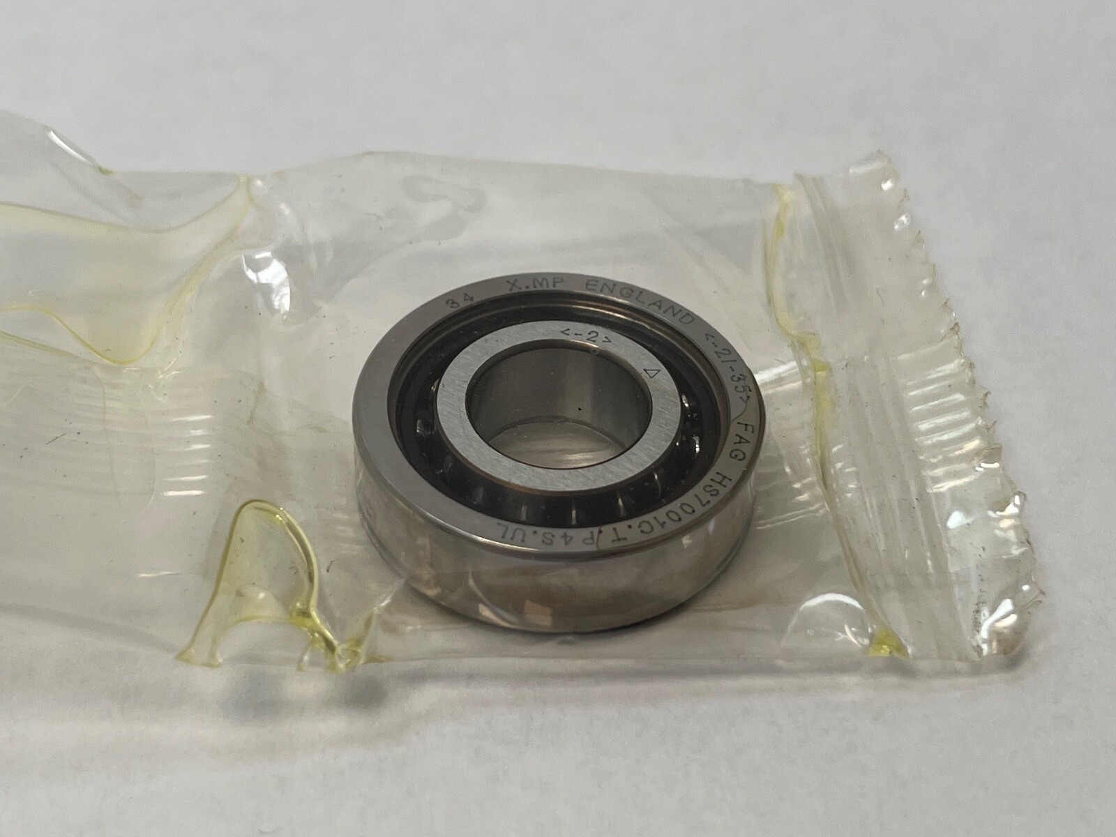 FAG HS7001.C.T.P4S.UL Bearing 12x28x8 mm 7001C HS-7001-C-T-P4S-UL England