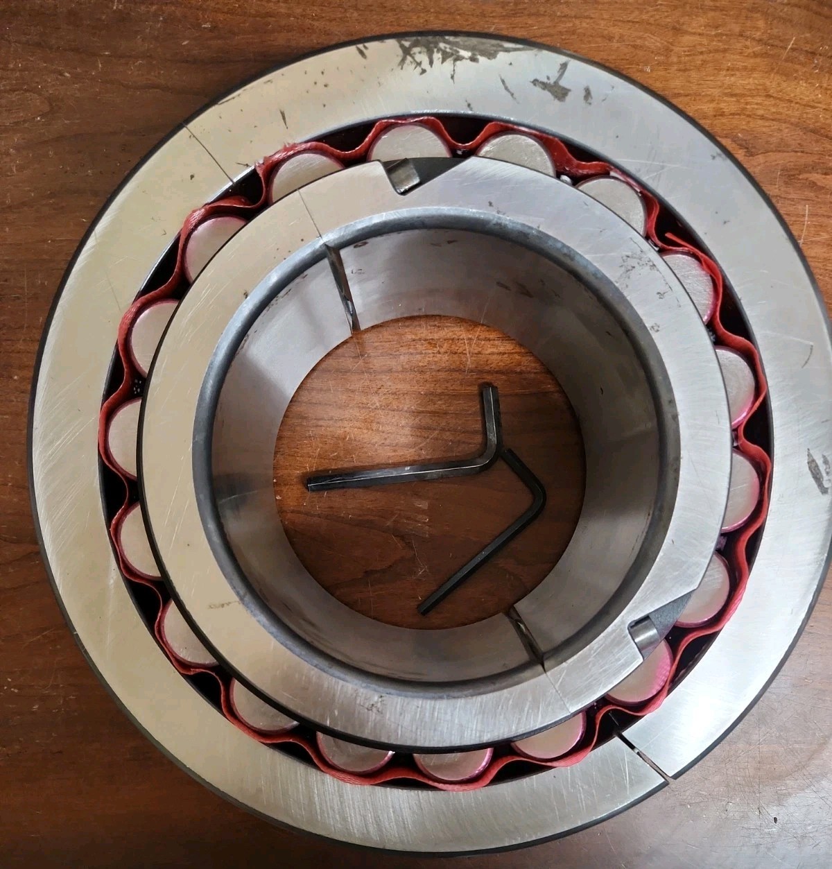 NEW NO BOX / OPEN BOX FAG SPHERICAL ROLLER BEARING 222S.607