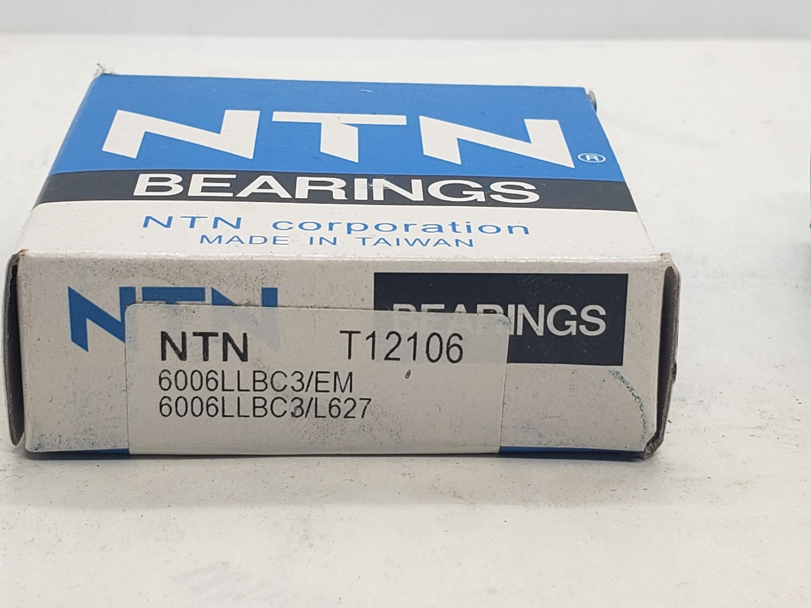 NTN 6006LLBC3/EM SINGLE ROW RADIAL BALL BEARING 30x55x13mm, LOT OF 2, NIB