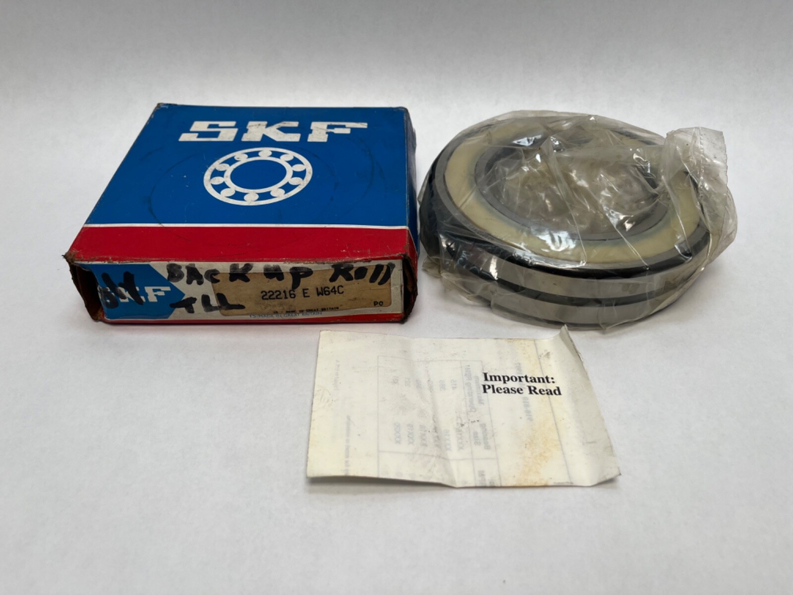 SKF 22216-E-W64C Spherical Bearing 80x140x33 mm 22216E 22216-E-W64C-W33 USA