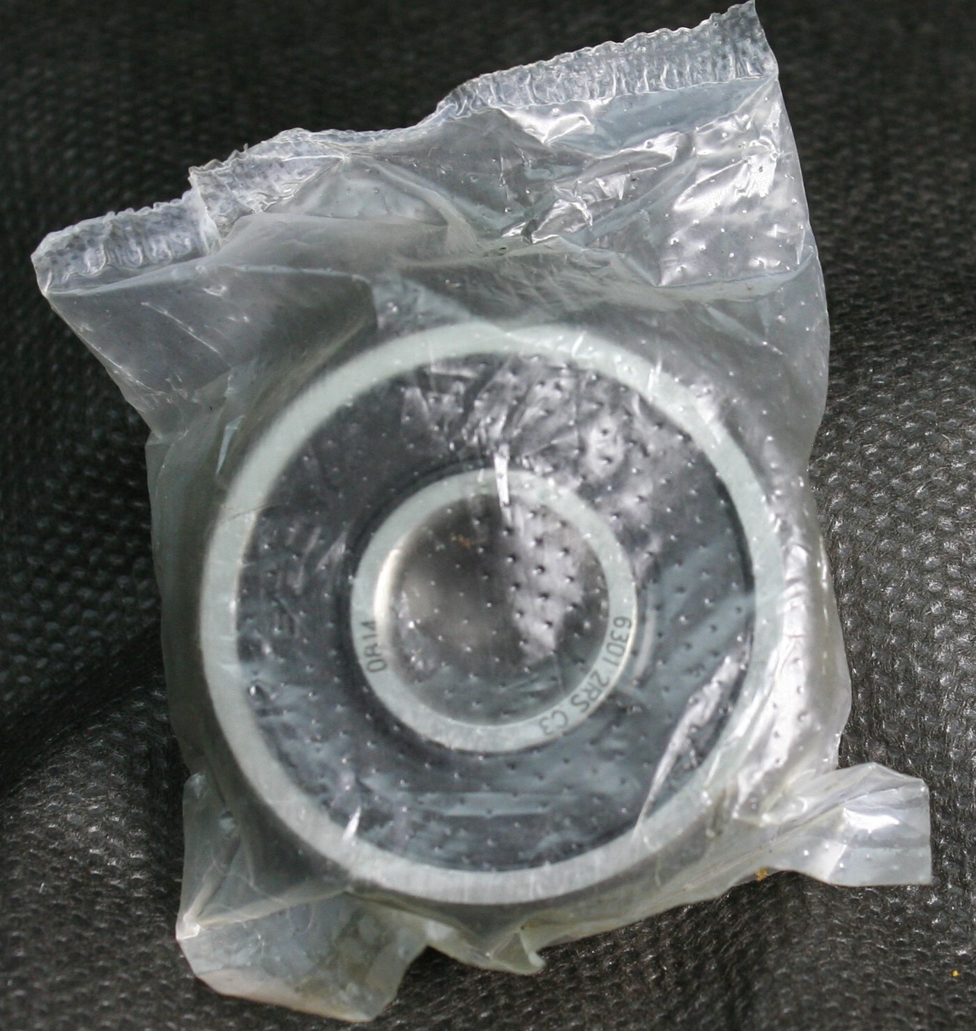 One (1) Generic 6301 2RS C3 Deep Groove Ball Bearing 12mm ID China NEW