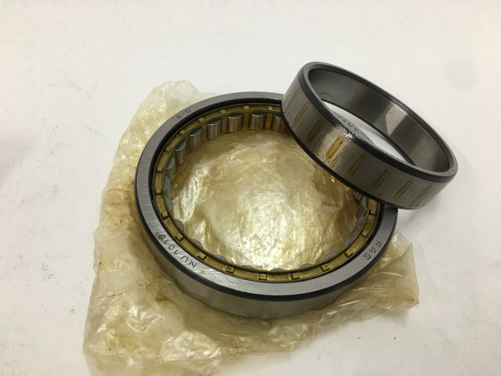 FAG NU1015M1 CYLINDRICAL ROLLER BEARING 75x115x20 mm NU 1015 M1 NU1015M GERMANY