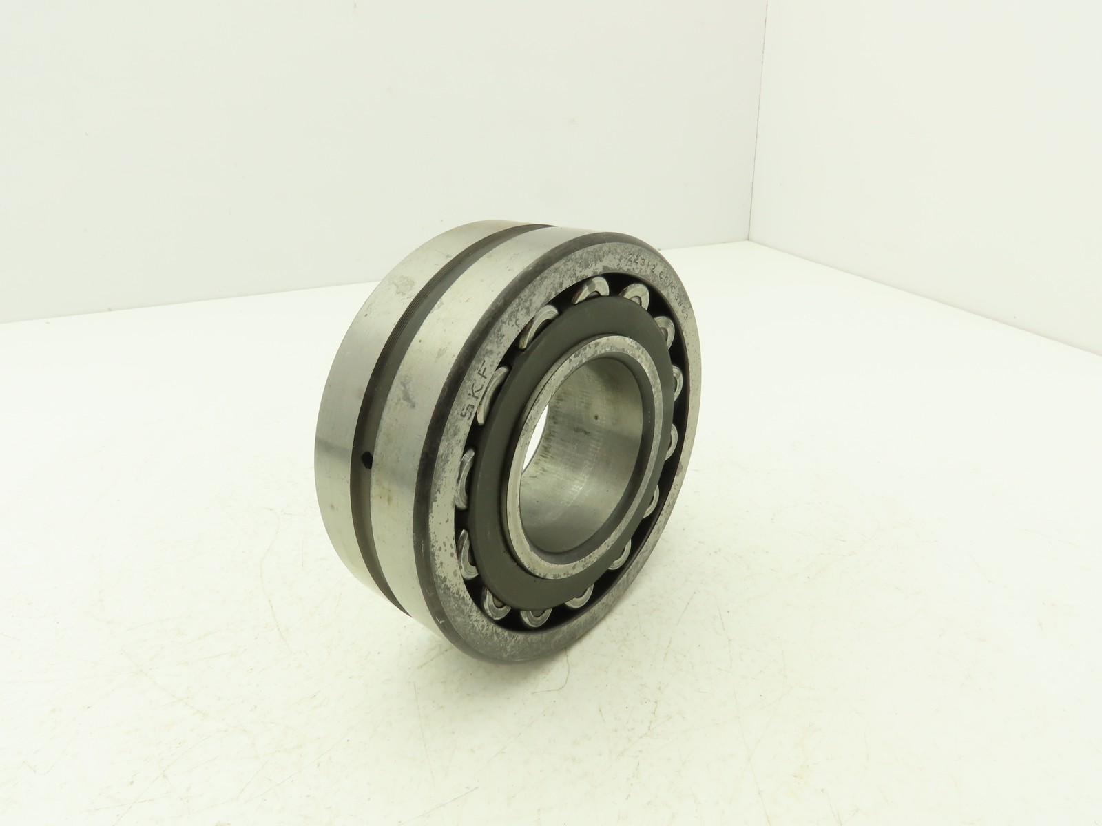 SKF 22312 CG/C3W33 Spherical Roller Bearing 2 Row 60mm ID x 130mm OD x 46mm W