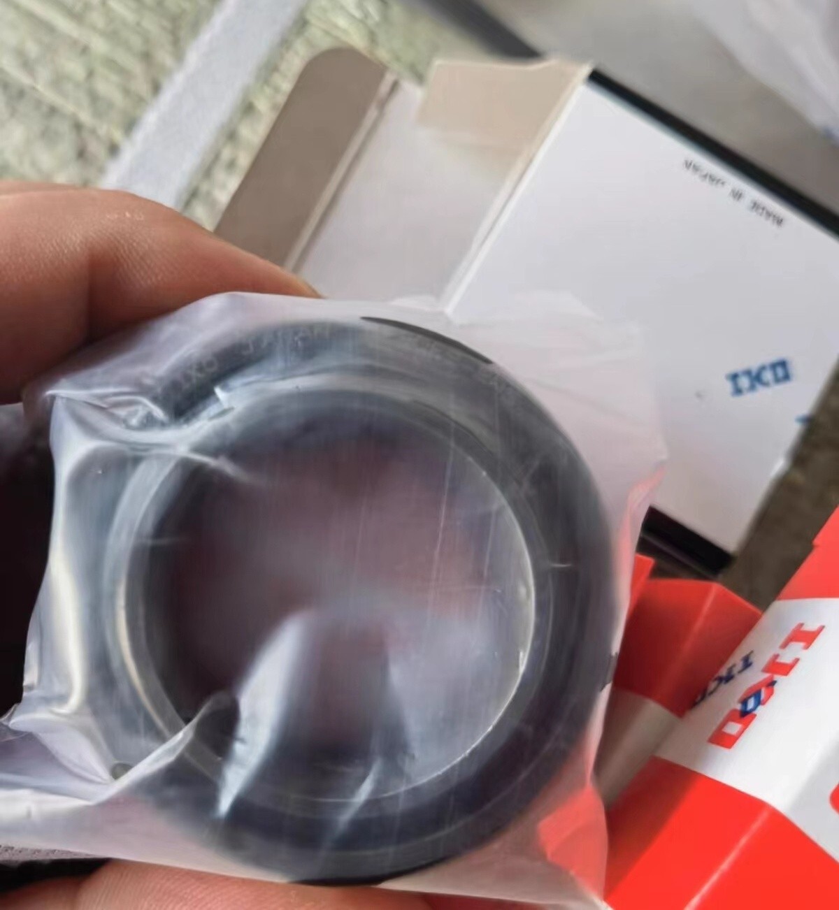 1PC IKO GE30ES-2RS Spherical Plain Bearing #