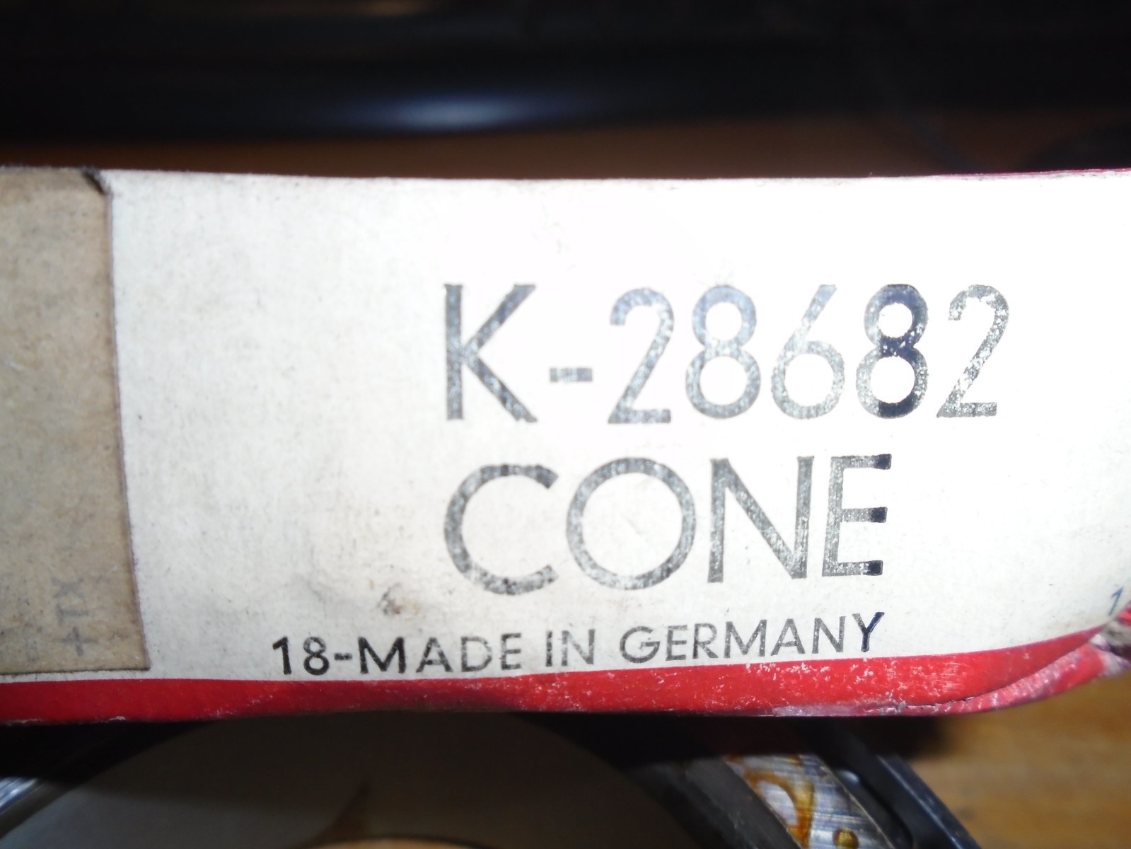 NOS! SKF Tapered Roller Bearing P/N: K-28682
