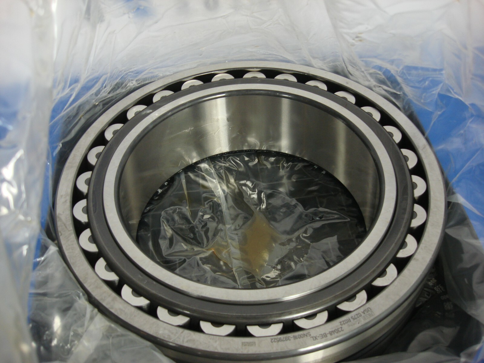 FAG X-Life 23048-BE-XL Spherical Roller Bearing OD 360mm ID 240mm Width 92mm
