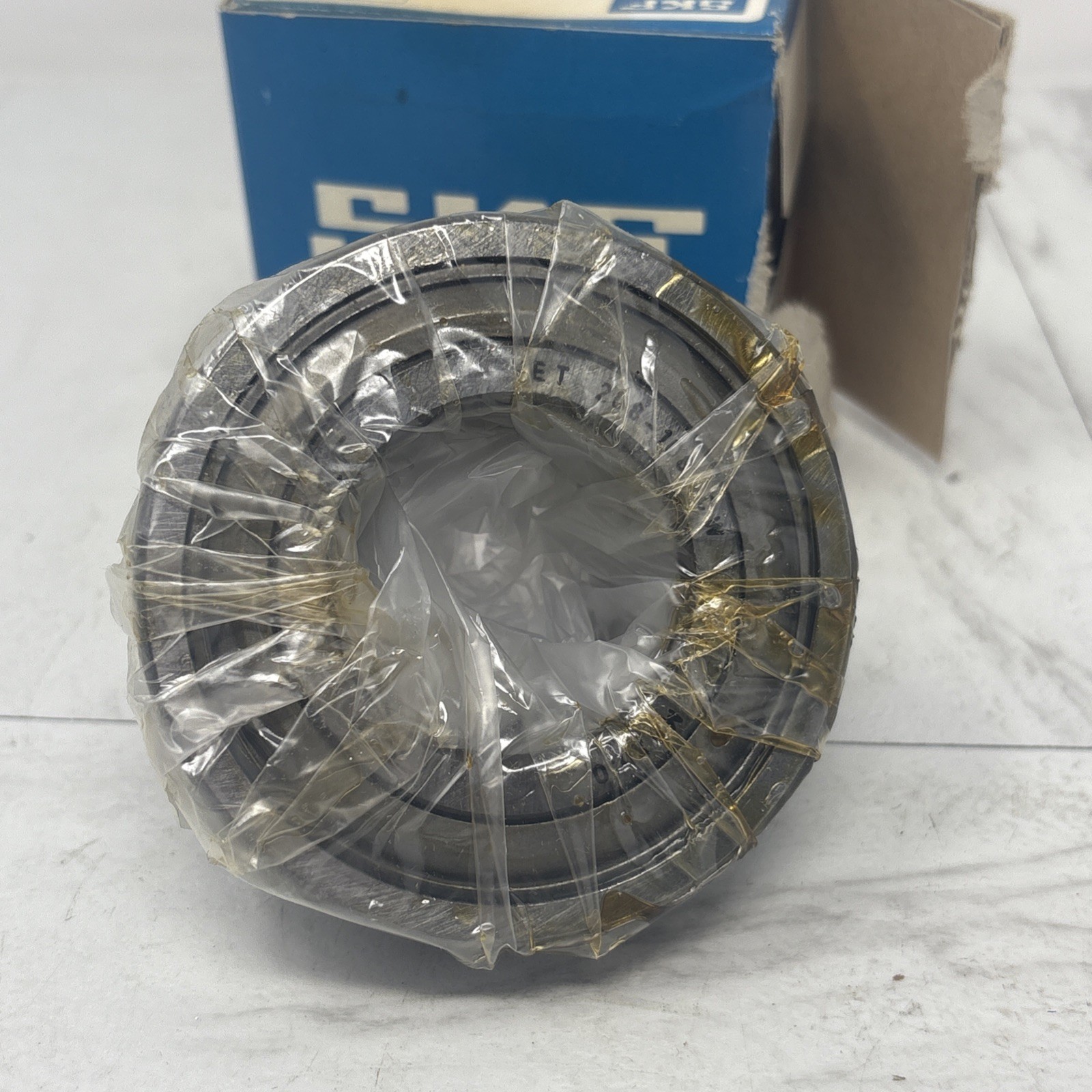 SKF Insert Radial Ball Bearing YET208-108-CW NOS