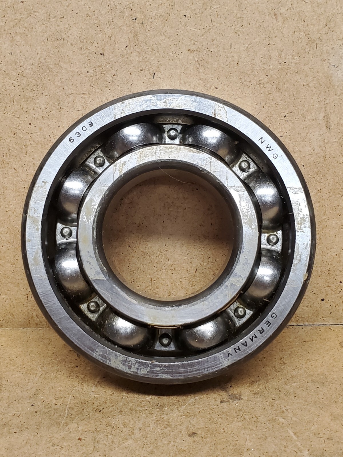 NWG 6309 Single Row Ball Bearing – NEW and Ships FREE