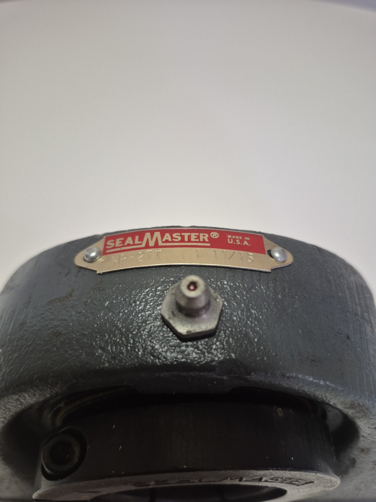 SealMaster MP-27T Pillow Block Bearing