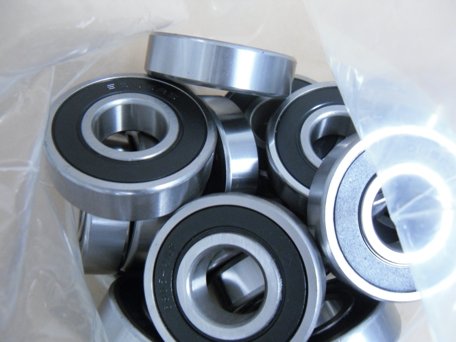 (Qty 20) 6305-2RS BALL BEARING 25X62X17