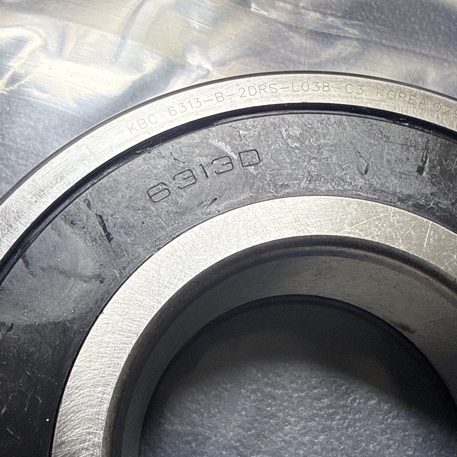 KBC 6313D BALL BEARING DEEP GROOVE 65MM ID X 140MM OD X 33MM 6313-B-2DRS-L038-C3
