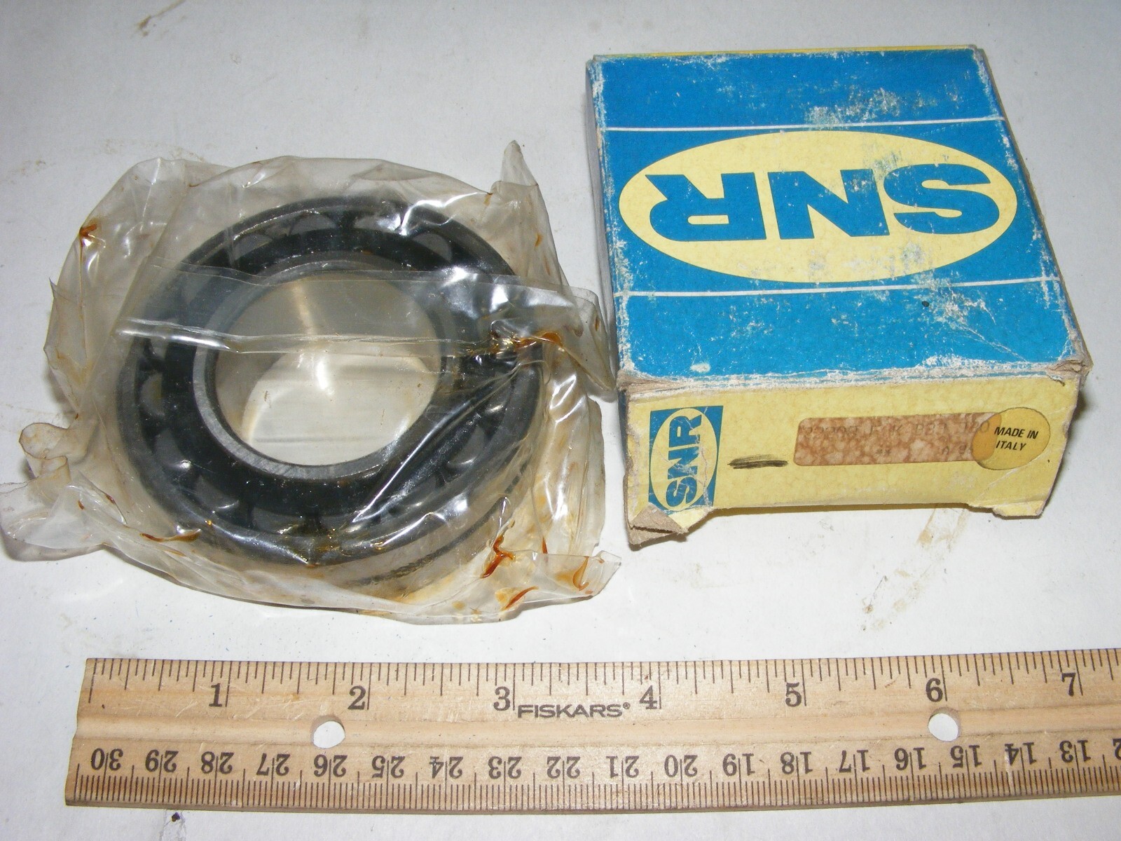 SNR 22208 E K B33 J30 Bearing (zz1)