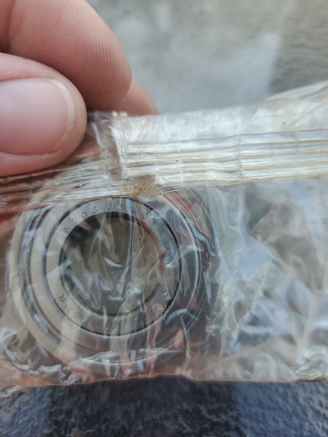 SNR 6203ZZJ30D43 Single Row Ball Bearing