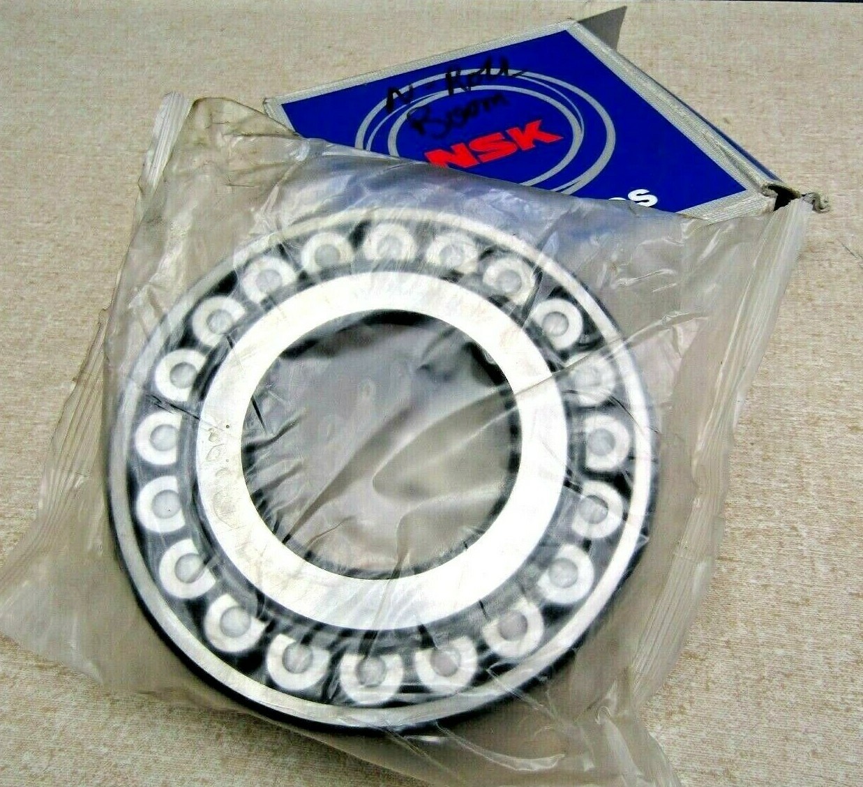 NSK 21312-EAE4C3 60mmX 130mmX 31mm Spherical Roller Bearing