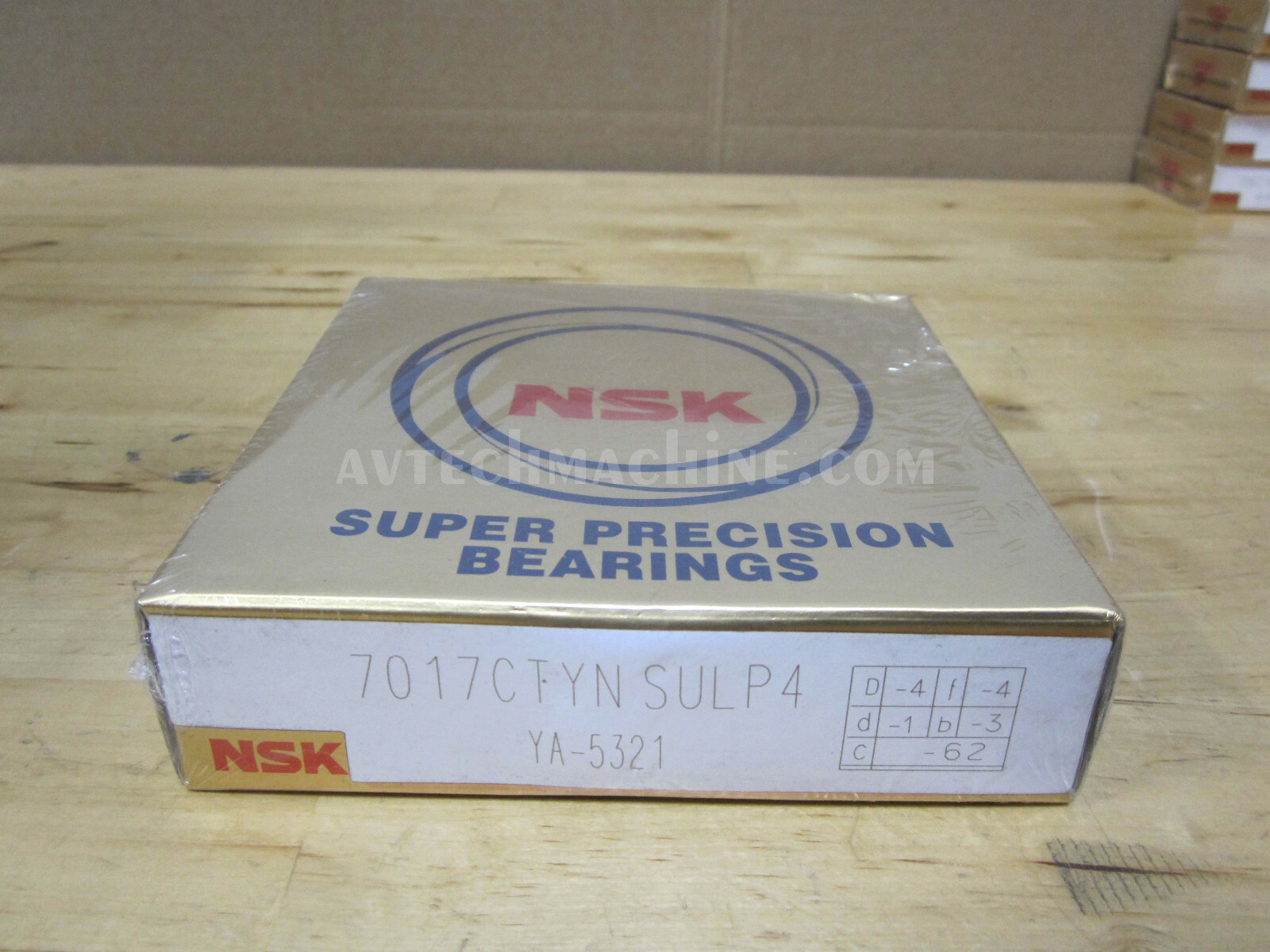 7017CTYNSULP4 NSK Precision Angular Contact Bearing