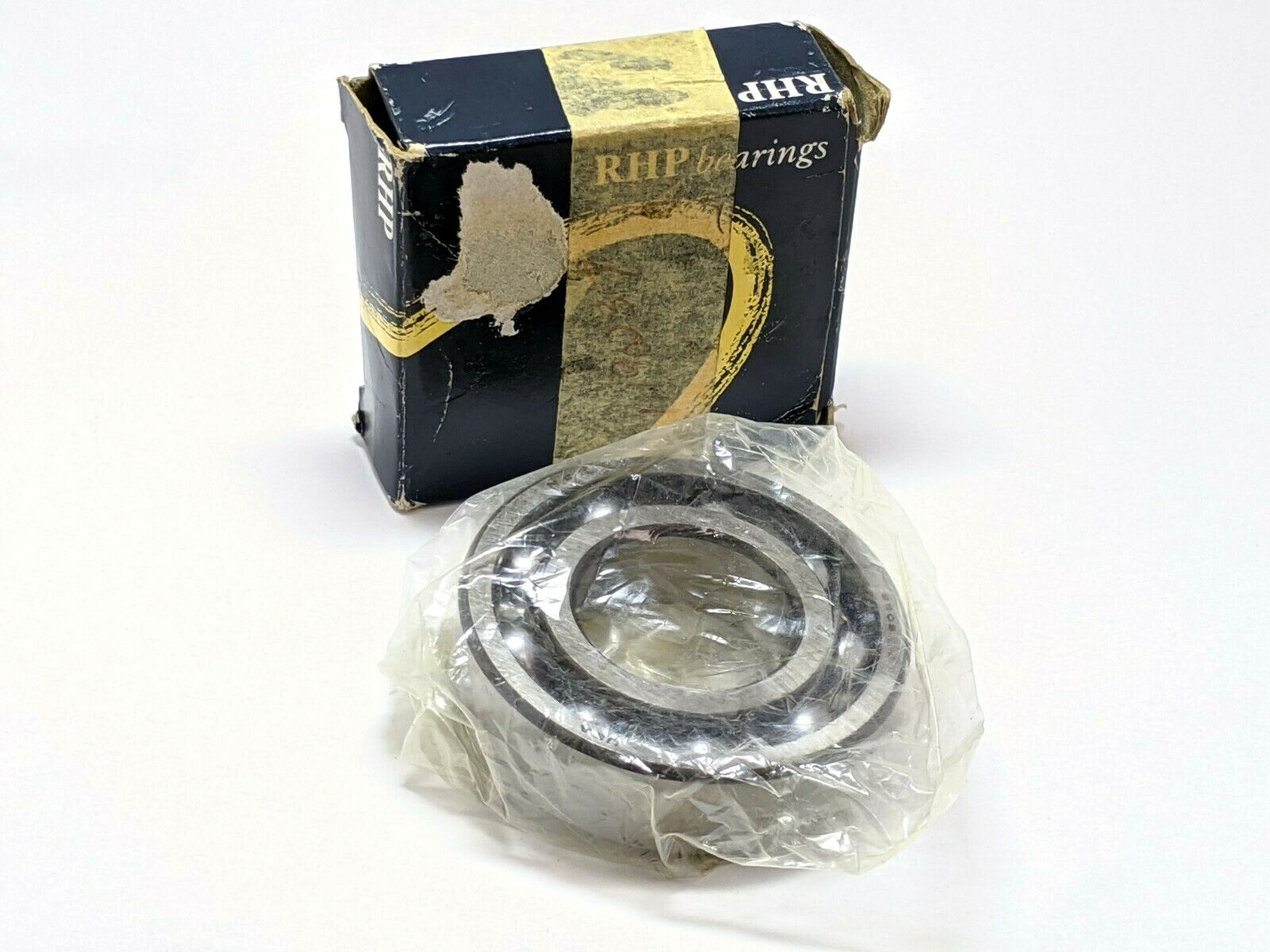 NSK RHP 6206C2E Deep Groove Ball Bearing