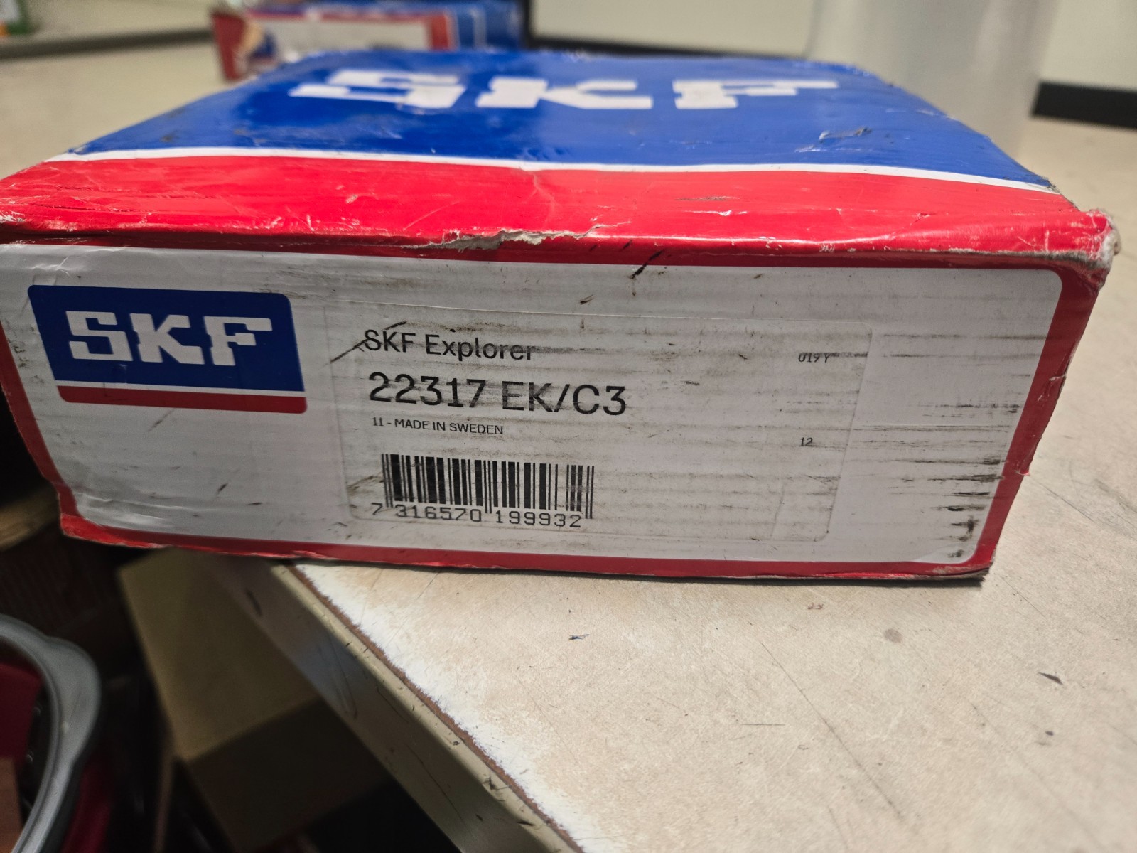22317EKC3 SKF Spherical Roller Bearing Factory sealed USA Seller