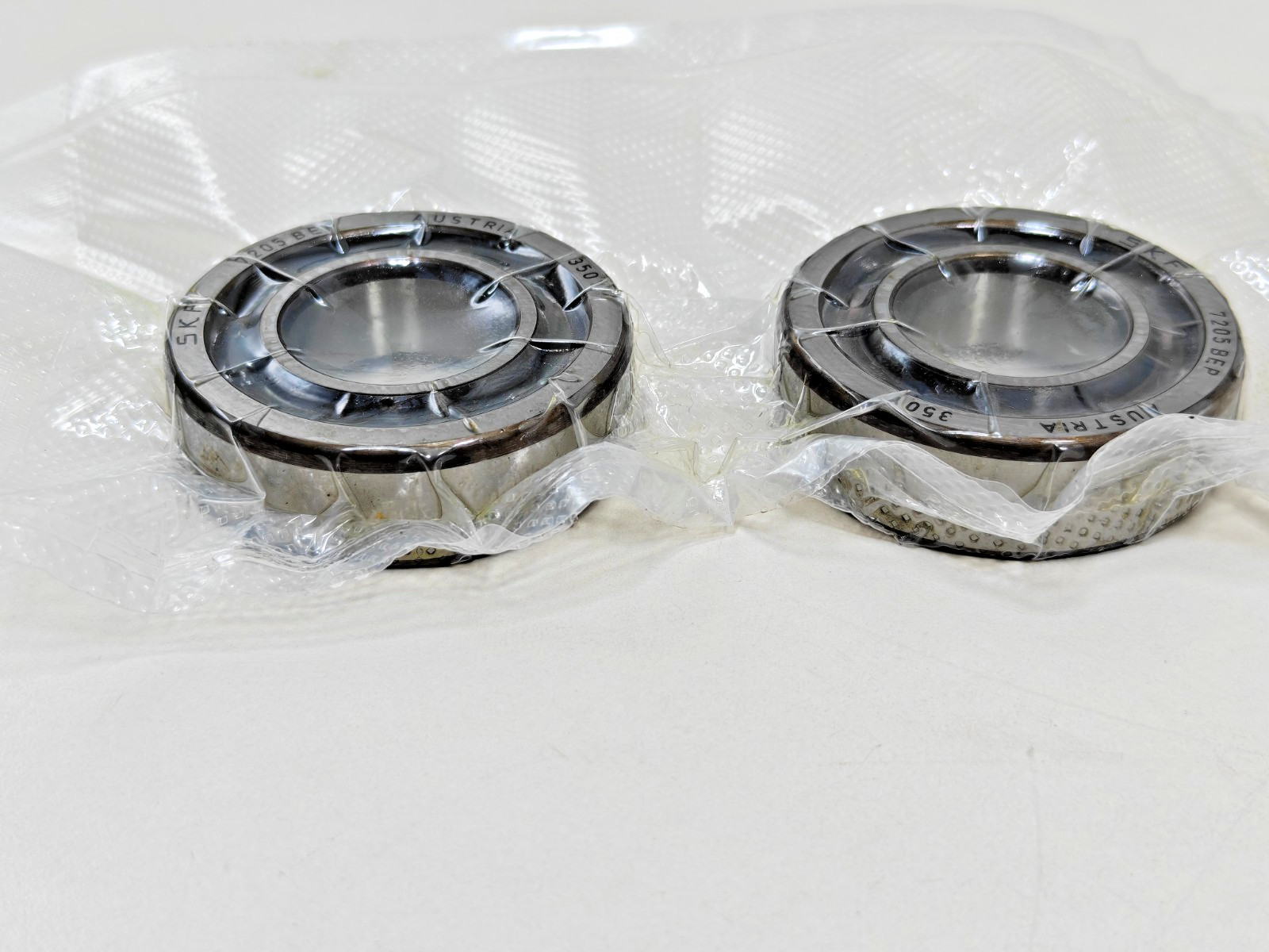 (2Pcs) 7205BEP SKF Angular Contact Ball Bearing SKF 7205 BEP 2Pcs LOT , 25x52x15