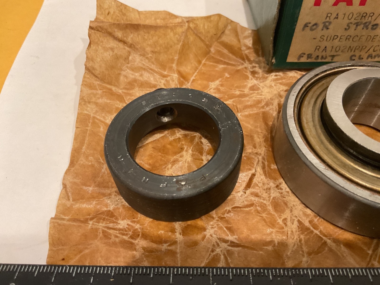 New Fafnir RA102RR+COL Bearing Insert, 1.125″ ID, 2.4909″ OD, .9375″ Wide