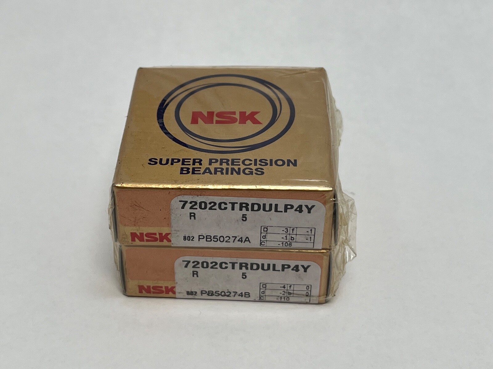 NSK 7202CTRDULP4Y Bearing 15x35x11 mm 7202C 7202-C-TR-DUL-P4Y England 2 Pcs