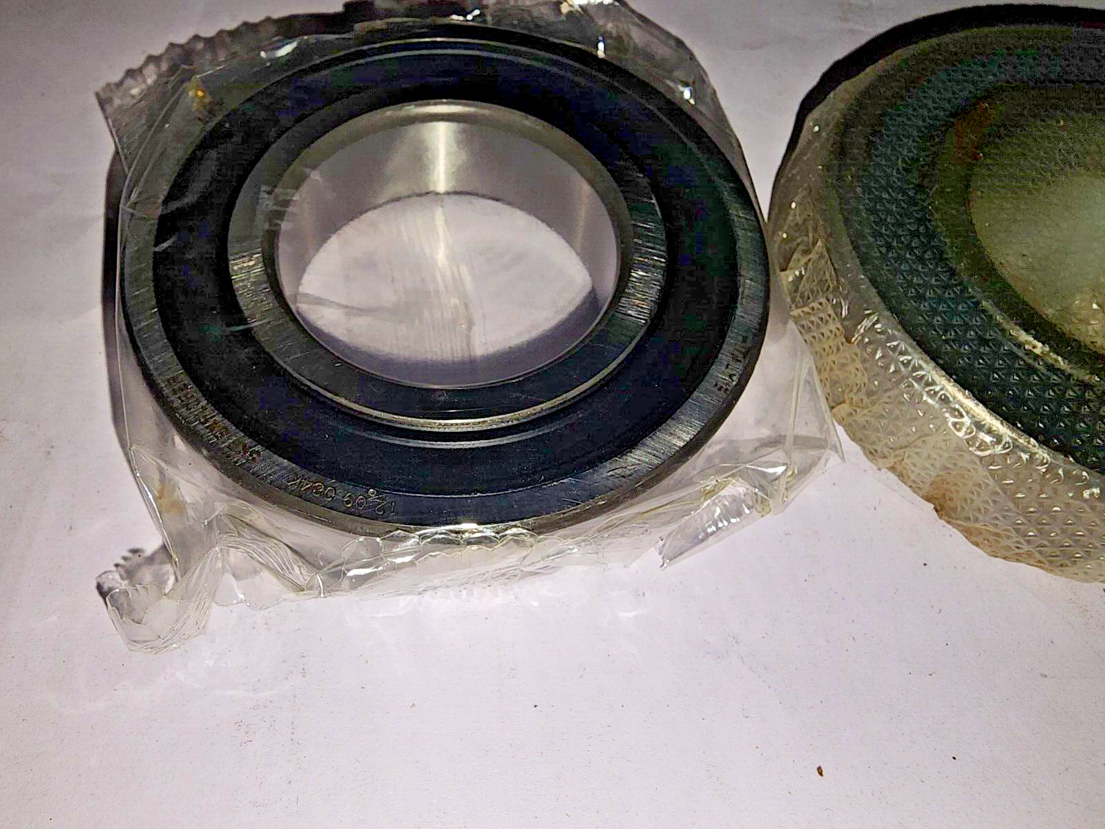 6209 2RS1 SKF SWEDEN Ball Bearing Double Metal Shield 45X85X19mm 62092RS1 LOT 2