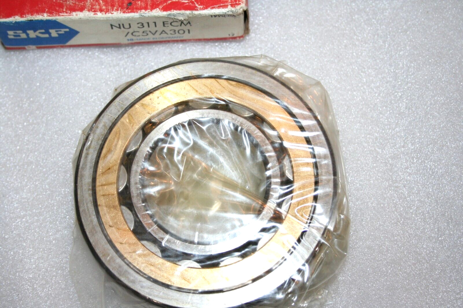 SKF NU 311 ECM/C5 VA301 Cylindrical Roller Bearing * NEW *