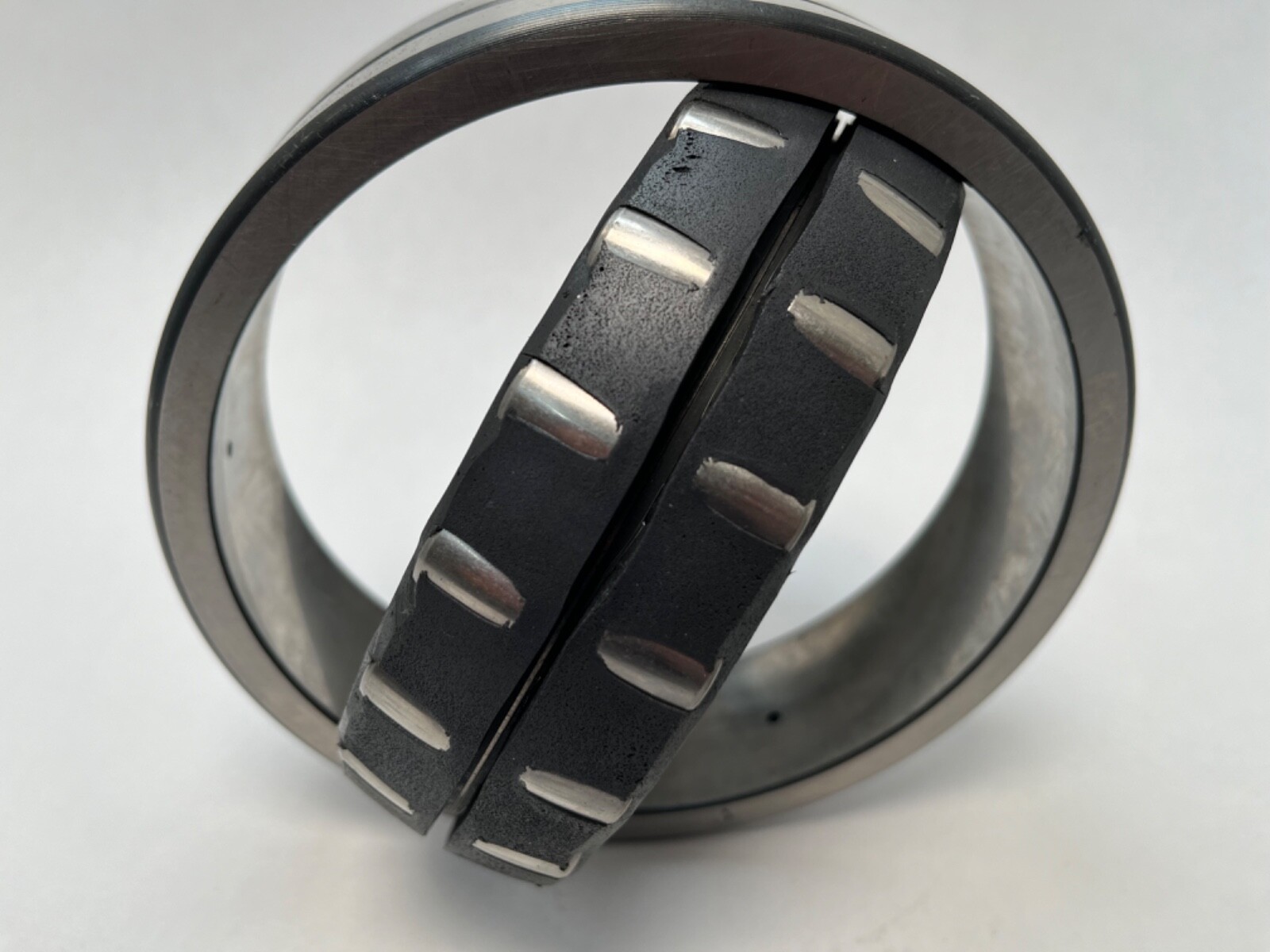 SKF 22218-CC-W33W64 Spherical Roller Bearing 22218-CC-W33-W64 90x160x40 mm