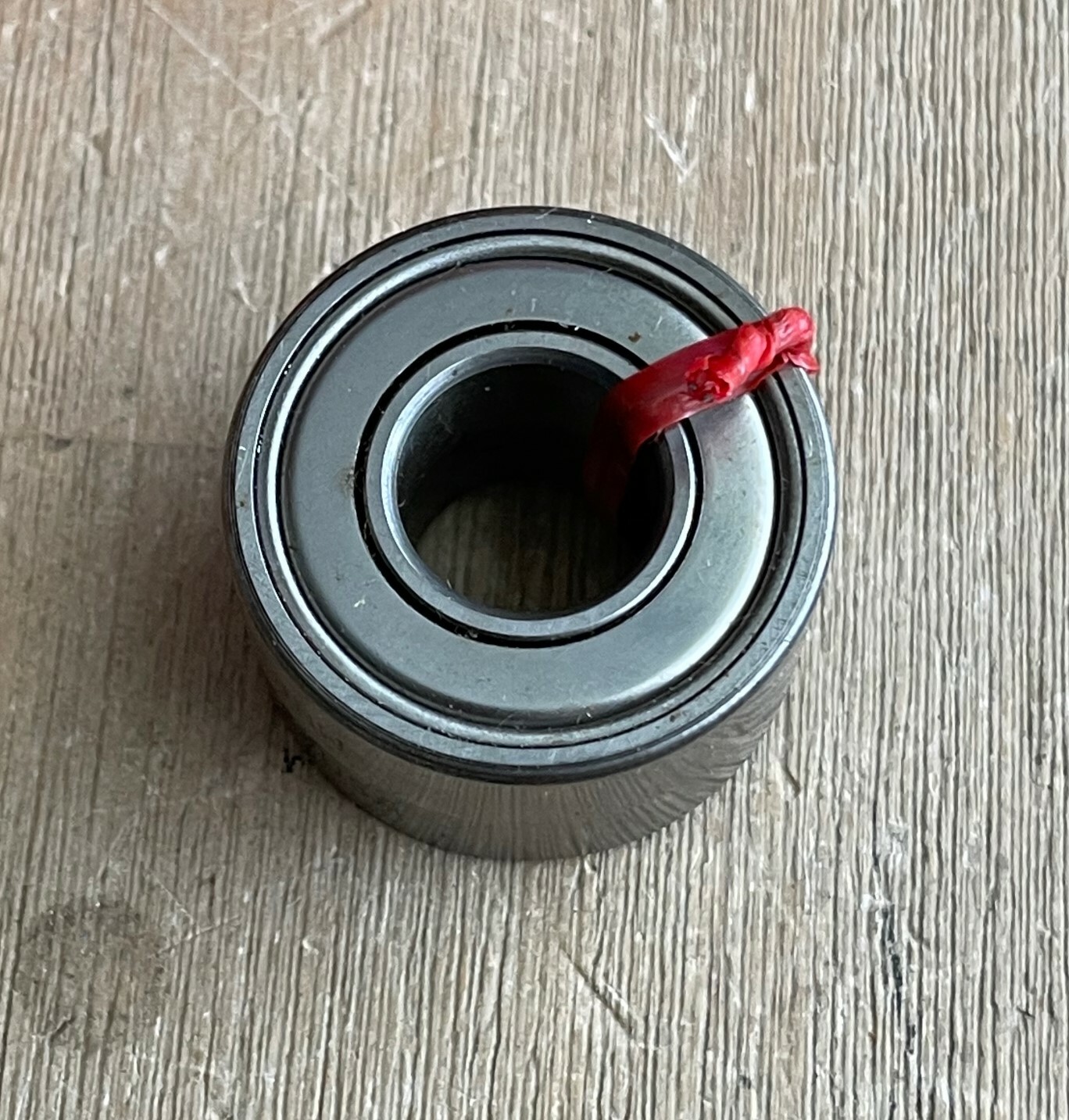 MRC TRW 202SFDB METAL SEAL BALL BEARING LOT OF 2 NEW IN BOX