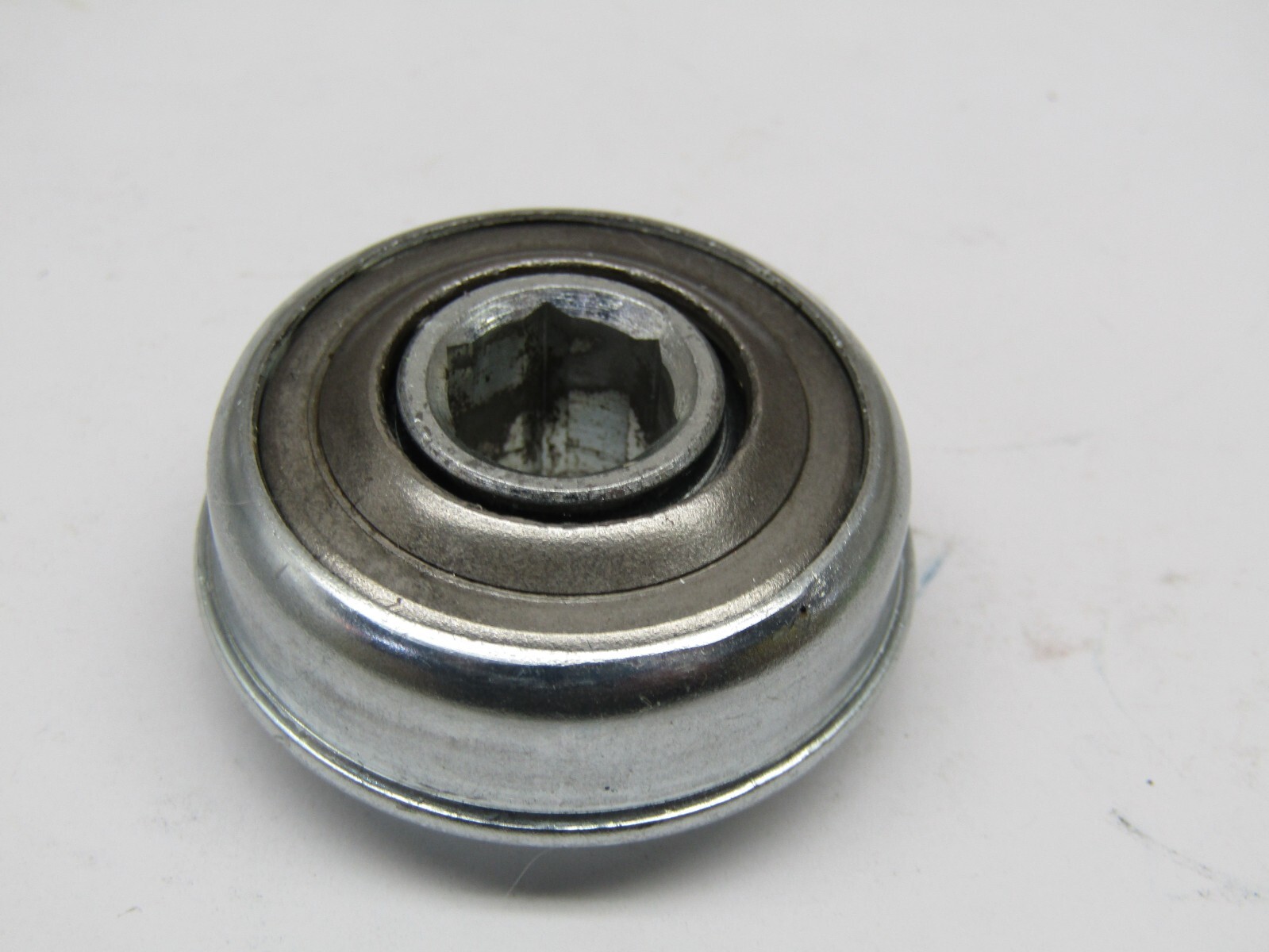 Frantz Mfg Conveyor Bearing 1.5″ OD, 1.61″ Flange, 7/16″ Hex Bore