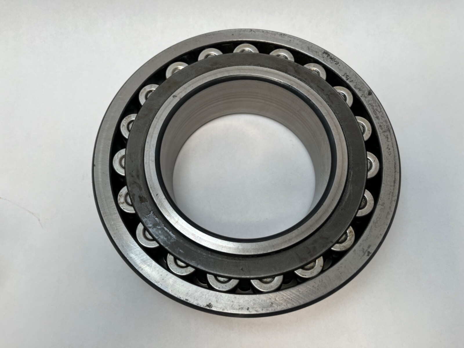 SKF 22224-CC/C3W33 Spherical Bearing 120x215x58 mm 22224-CC-C3-W33 USA