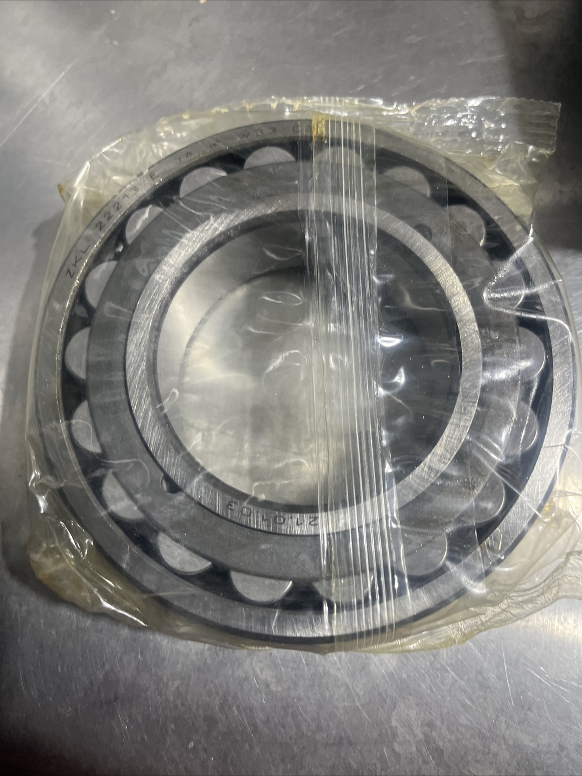 ZKL 22213.e.ja.k.w33 Spherical Roller Bearing, Double Row, 65x120x31mm