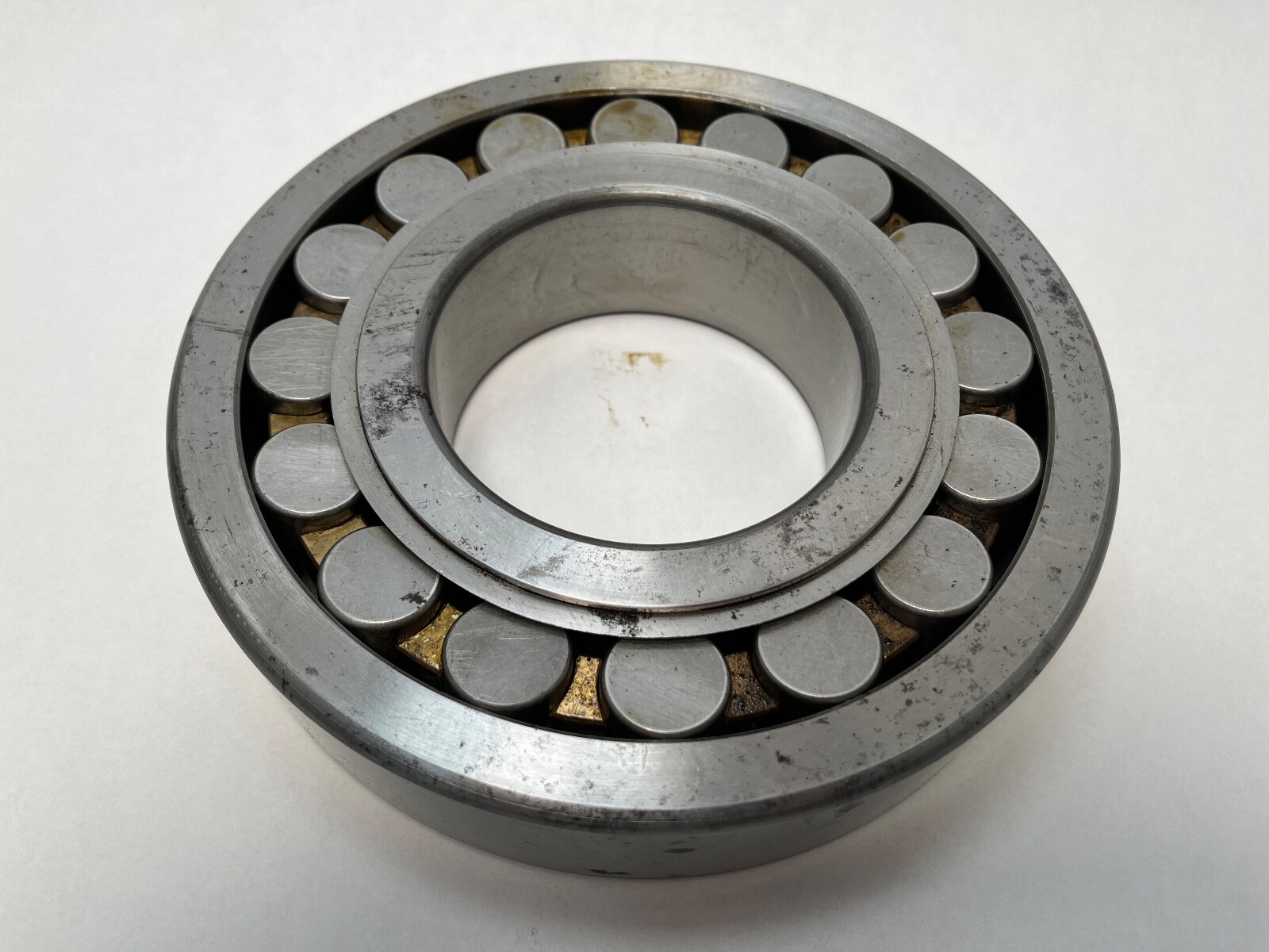 FAG 21320MB Spherical Bearing 100x215x47 mm 21320-R-MB Germany