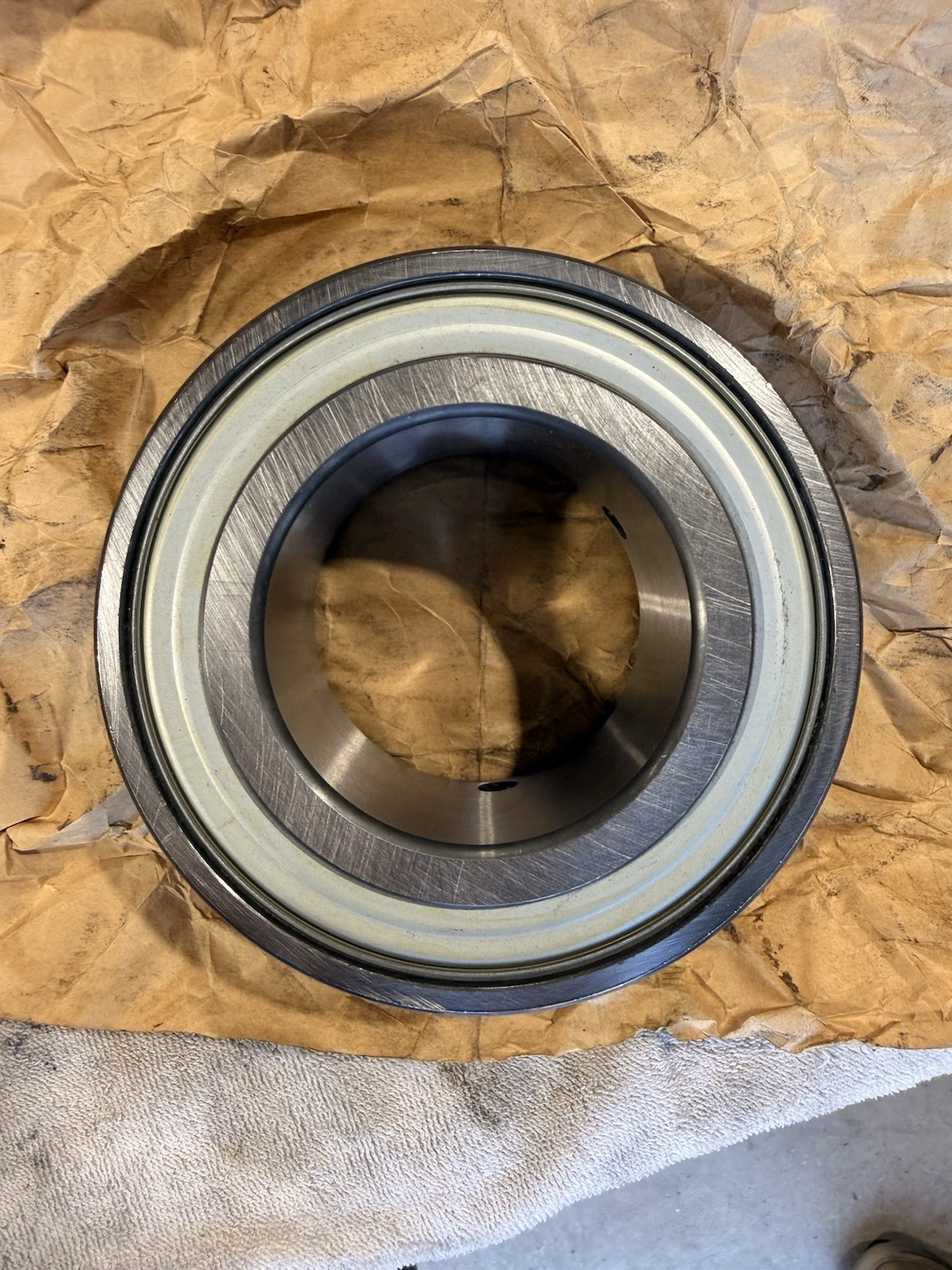 HUB CITY B350 Ball Bearing Insert, 3in Bore, NOS