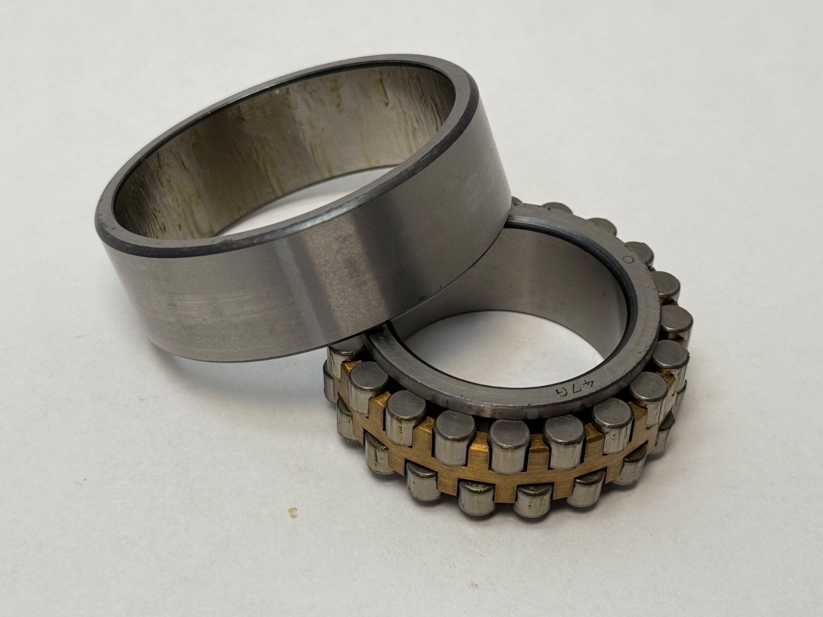 RKW NN3007KMC181 Bearing NN3007 NN-3007-K-M-C181 35x62x20 mm