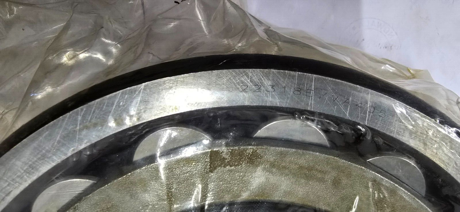 22318 E/VA405 SPHERICAL ROLLER BEARING NEW INDIA 90x190x64MM 22318E LOT OF 2pc
