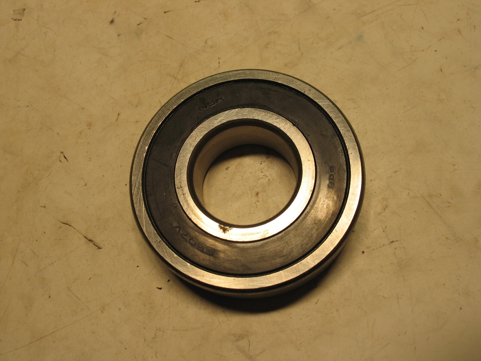 NEW NSK 6307V-2RS DEEP GROOVE BALL BEARING 35 x 80 x 21 mm A0904