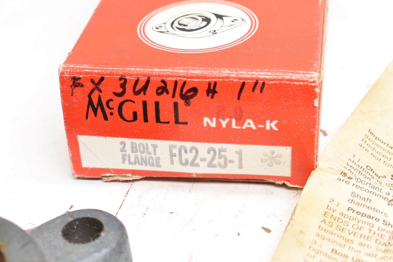 McGill Nyla-k 2 Bolt Flange Mounted Ball Bearing FC2-25-1