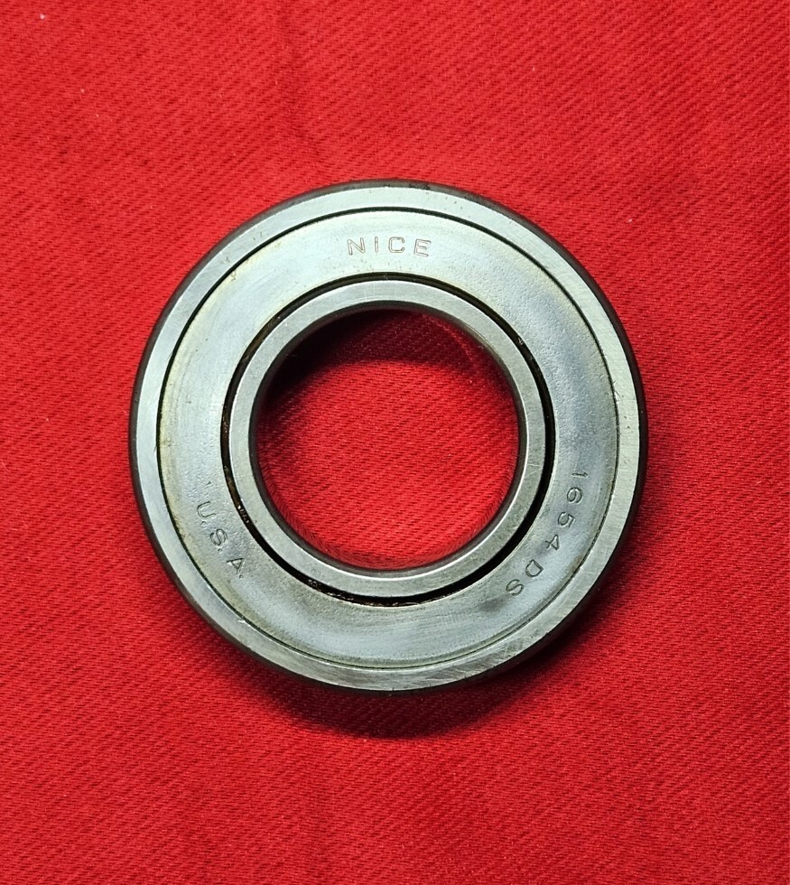Nice 1654 DS 1-1/4″ ID, 2-1/2″ OD, 5/8″ W, Metal Shielded Bearing USA Made – NEW