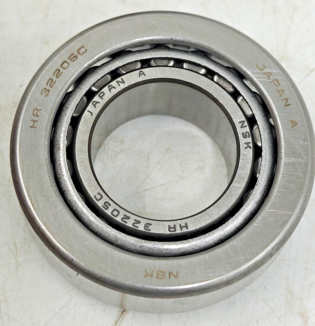 HR32205C NSK Tapered Roller Bearing Cone&Cup 25x52x19.25 mm HR 32205 C